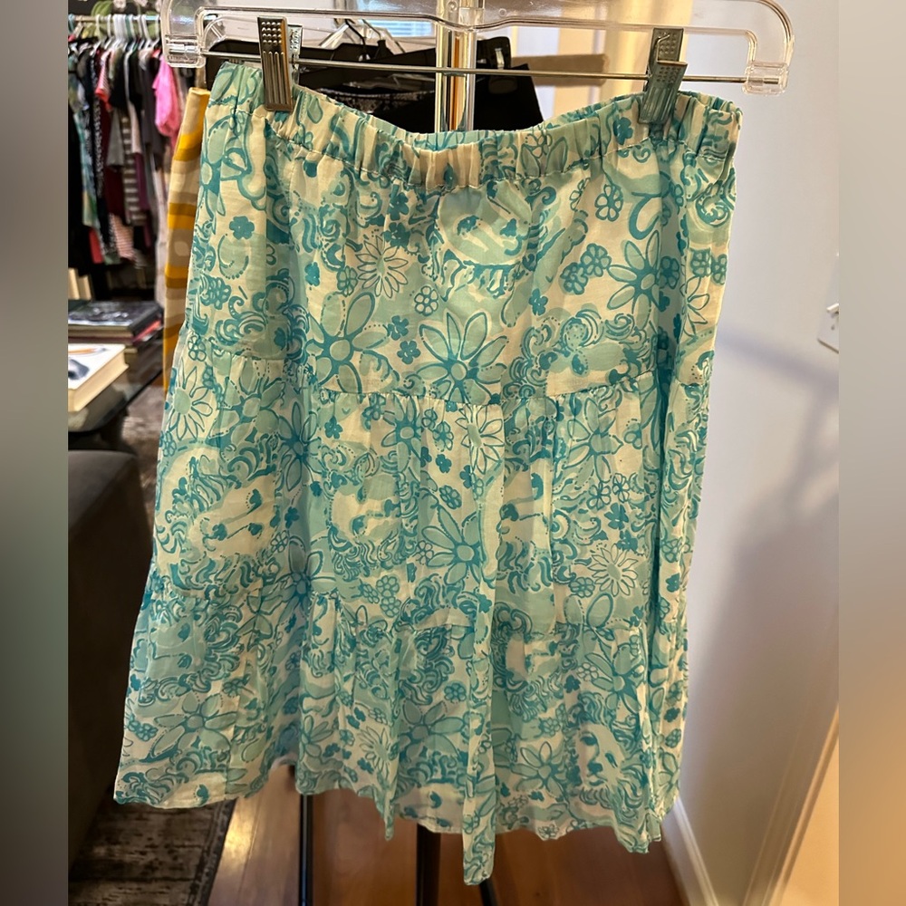 Lilly Pulitzer Blue and White Tiered Skirt - Size 2